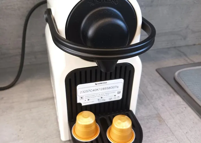 Le Printemps, Centre Juan Les Pins , 100m Des Plages, 70m De La Gare De Juan Les Pins *