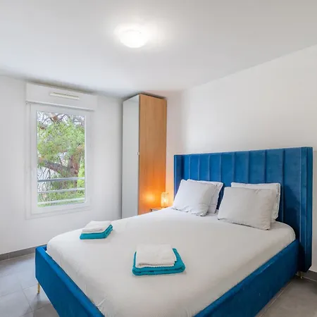 Le Printemps, Centre Juan Les Pins , 100m Des Plages, 70m De La Gare De Juan Les Pins Lägenhet *